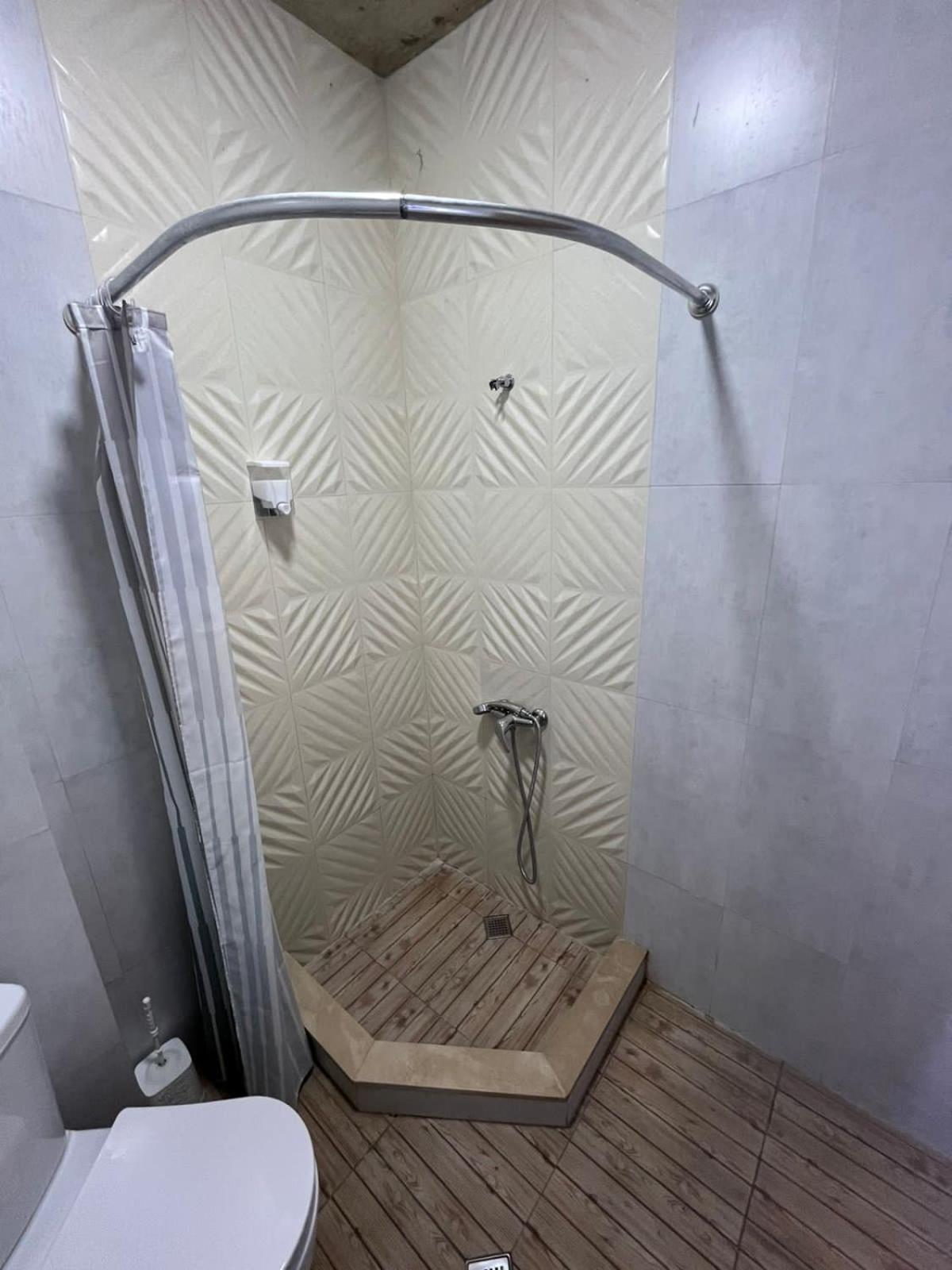 Apartamento Eco Garden Kutaisi Exterior foto